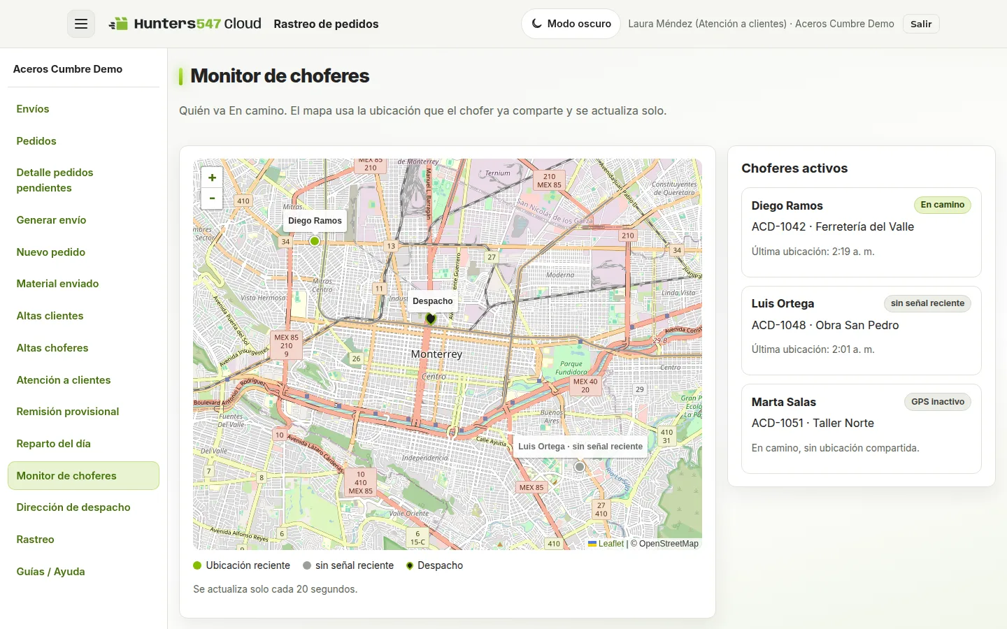 Monitor de choferes de Aceros Cumbre Demo: mapa con Diego Ramos, Luis Ortega sin señal reciente y el pin de despacho. Marta Salas figura en la lista con GPS inactivo. Datos ficticios.